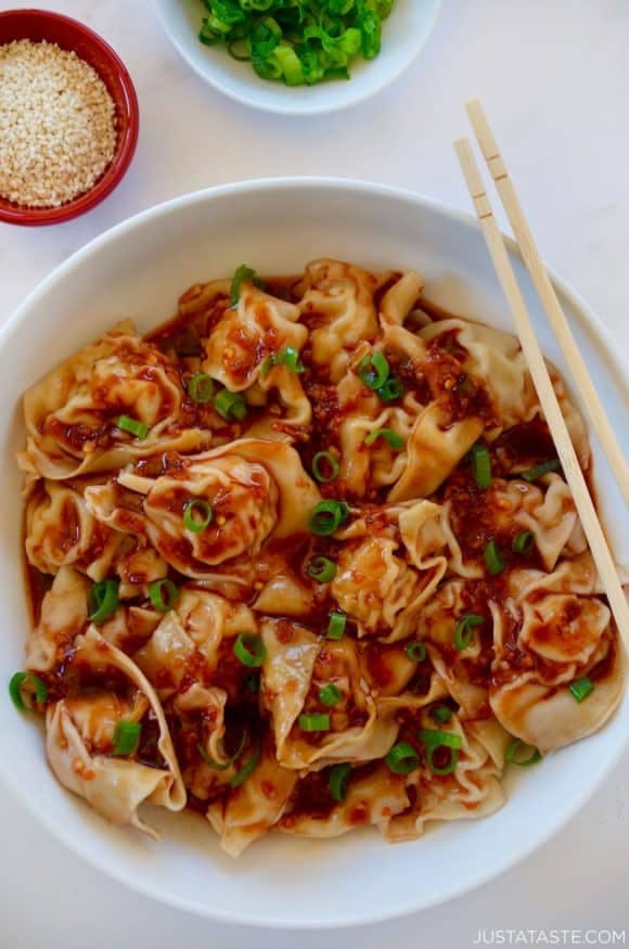 Spicy Chicken Wontons, Hidangan Kecil dengan Reputasi Besar