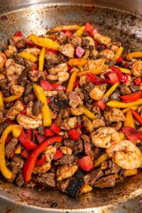 Discada Norteña: Tumis Daging Komplit Khas Meksiko Utara